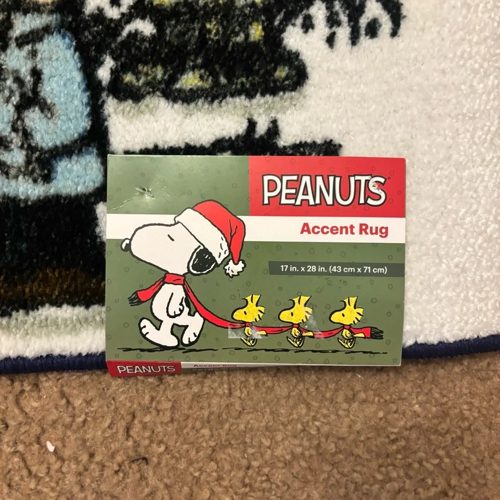 Peanuts Festive Rug with Red and White
